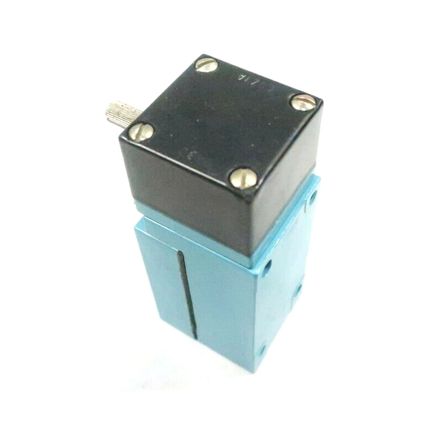 New In Box HONEYWELL LSA1A Limit Switch