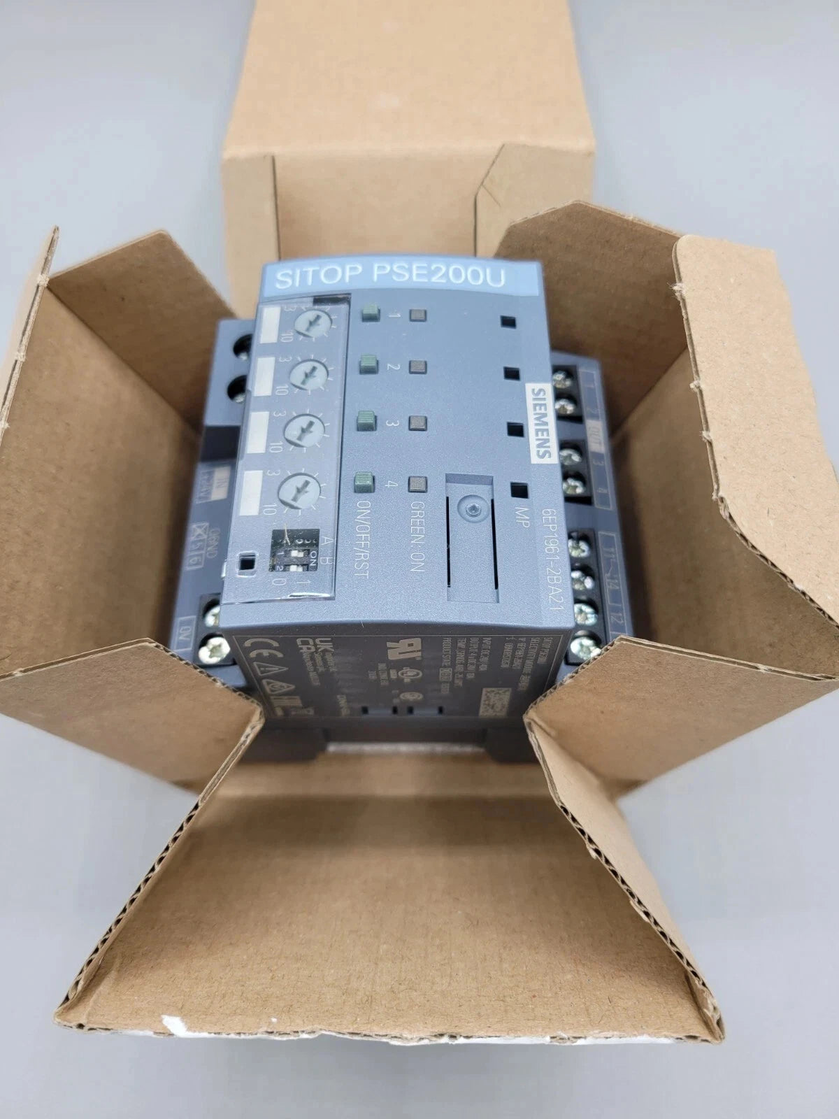 New Siemens 6EP1961-2BA21 SITOP PSE200U Selectivity Module 4 Channel DIN Mount