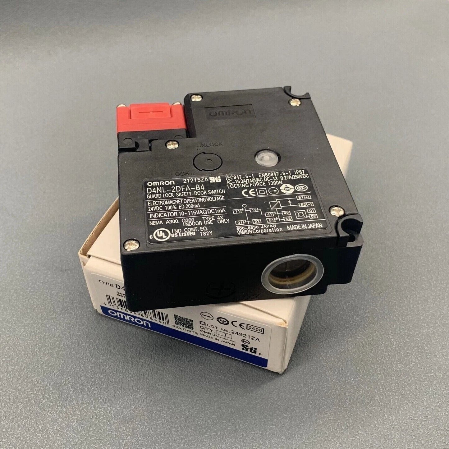 1PC For Omron D4NL-2DFA-B4 PLC Safety Switch Lock Door