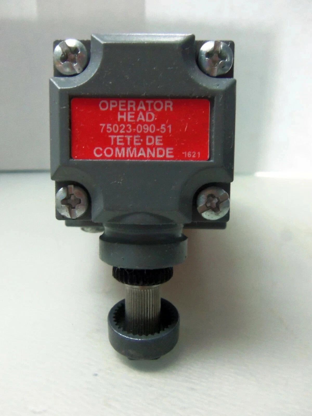 New Allen Bradley 802T-ATPD OilTight Limit Switch Series J NIB
