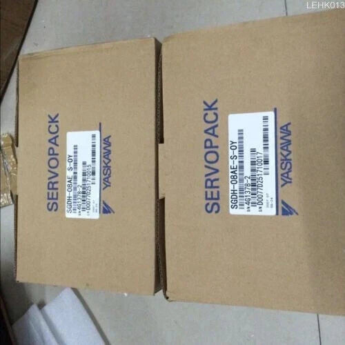 stock One YASKAWA Servo Drive SGDH-08AE-S-OY New