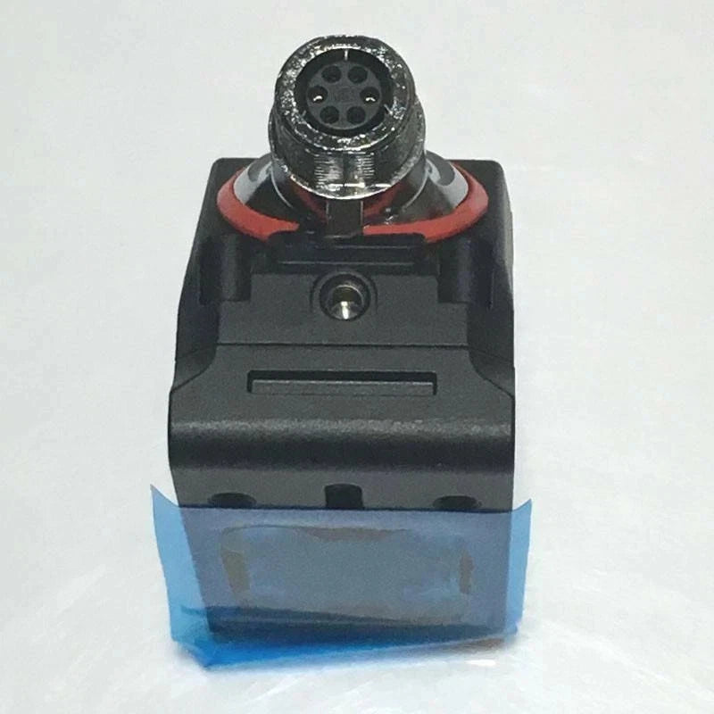 ONE KEYENCE IV-HG500CA SENSOR NEW