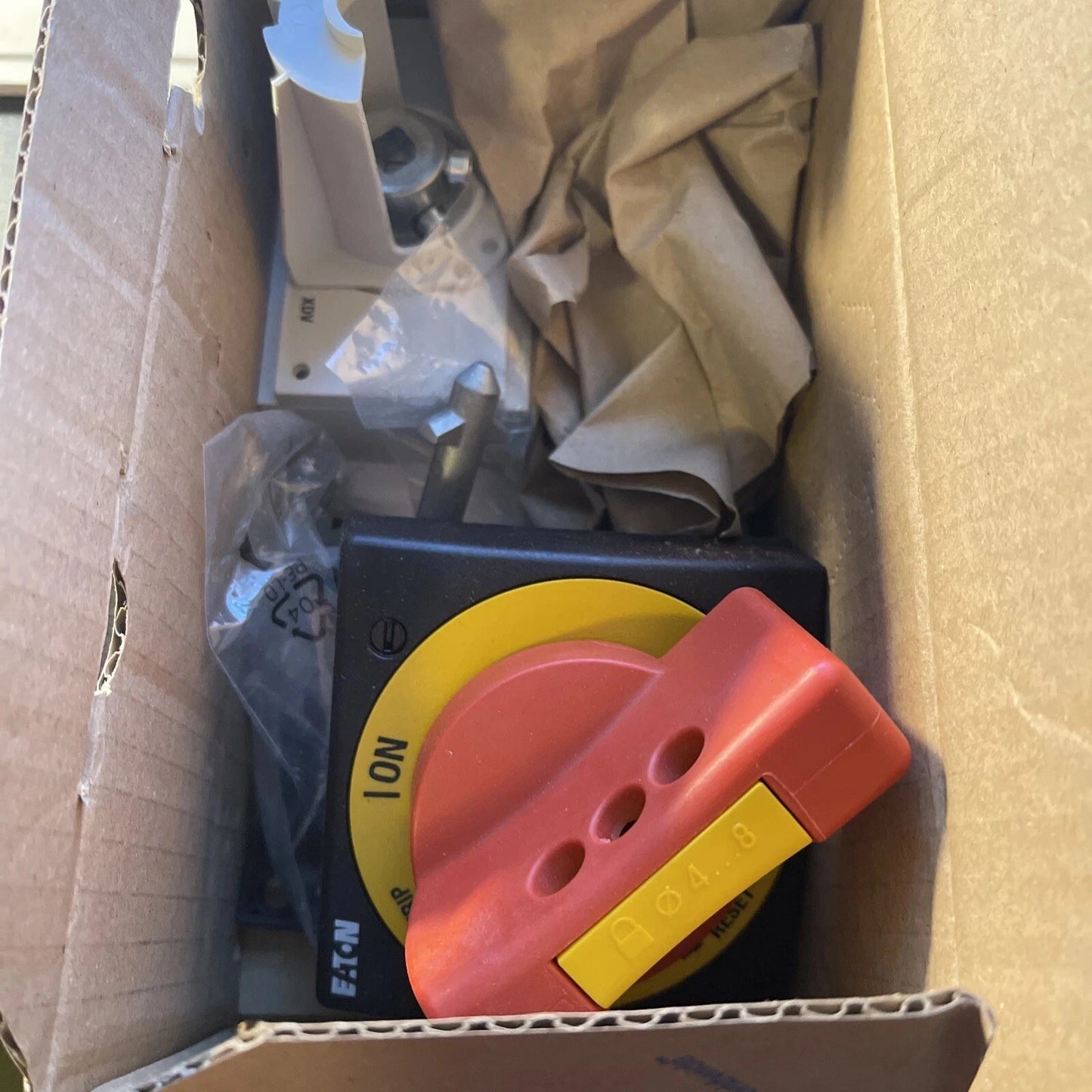 NZM1-XTVDVR-NA *NEW IN BOX** MOELLER/EATON