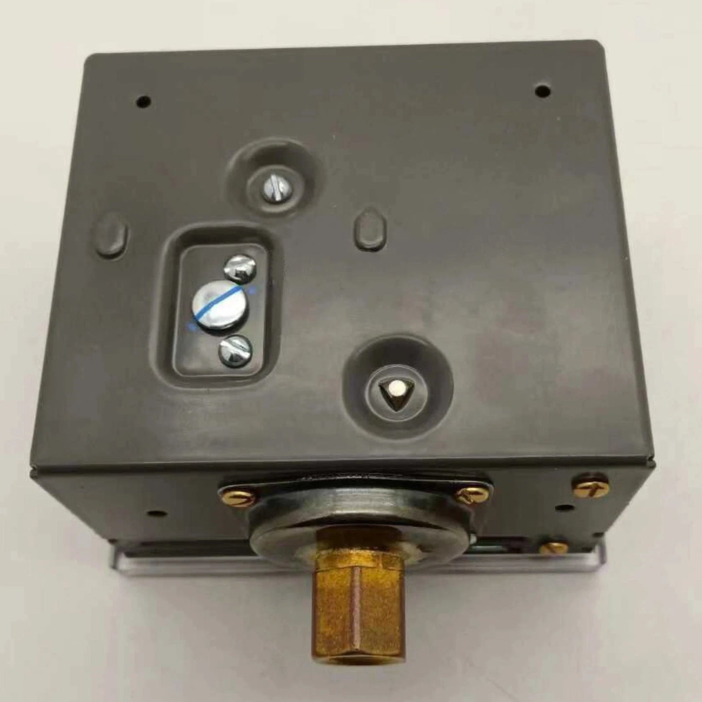 Brand New Honeywell L404F1060 pressure controller