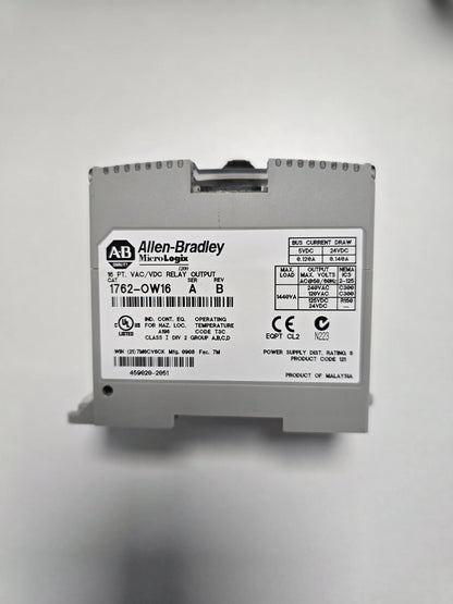 Allen-Bradley 1762-OW16 /B MicroLogix 16 PT VAC/VDC Relay Output Module 1762OW16