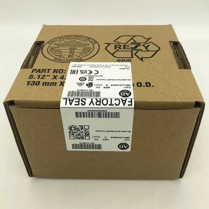 Sealed 2080-LC20-20QWB Micro820 20 I/O ENet/IP Controller In Box