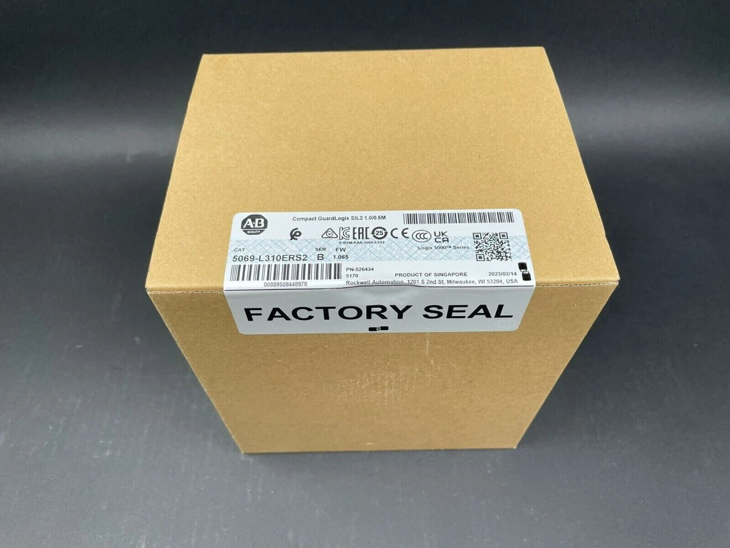 Allen Bradley New 5069-L310ERS2 Compact GuardLogix SIL2 1.0/0.5M