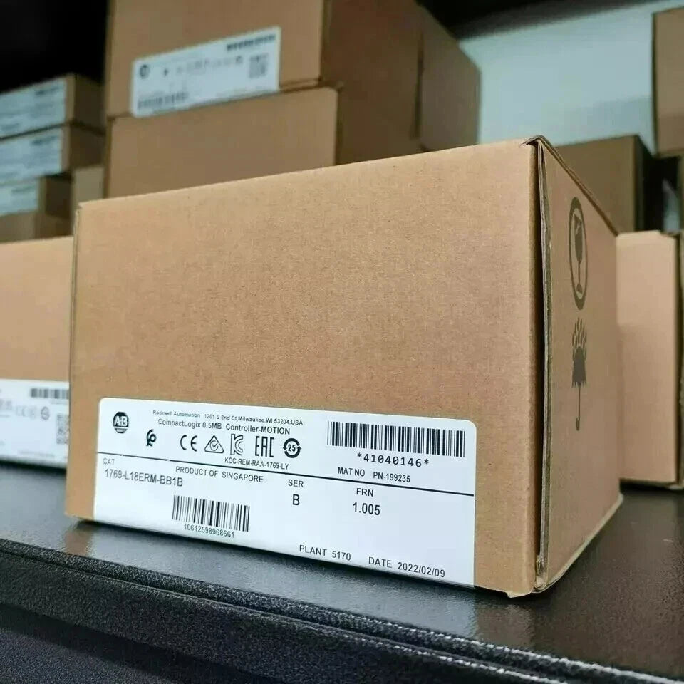 New Factory Sealed AB 1769-L18ERM-BB1B /B CompactLogix 0.5MB Controller Motion