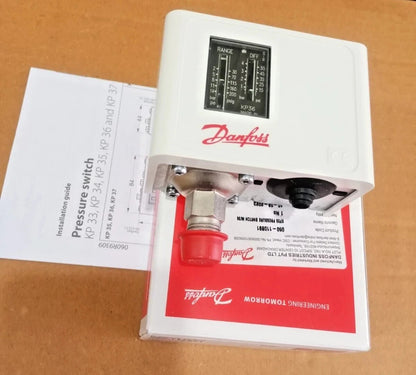 1PC- Danfoss 060-110891 Pressure switch, KP36- Brand New