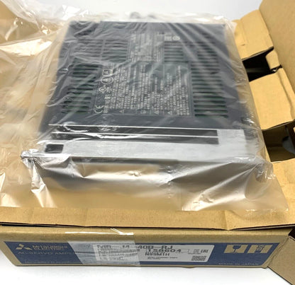 MR-J4-40B-RJ New Sealed Mitsubishi AC SERVO DRIVE MR-J4-40B-RJ