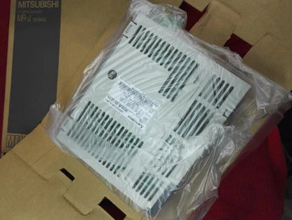 Mitsubishi MDS-B-SVJ2-04 Servo Drive MDSBSVJ204 Amplifiers New In Box Fast Ship
