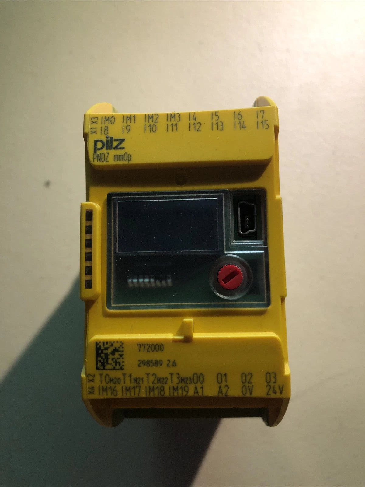 772000 New Sealed PILZ PNOZ MMOP 772000 Safety Relay 772000