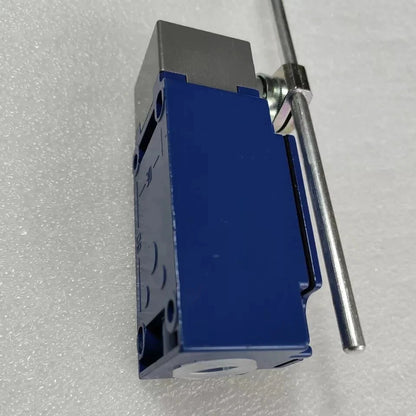 1PCS NEW FOR TELEMECANIQUE XCK J10559 LIMIT SWITCH XCKJ10559#
