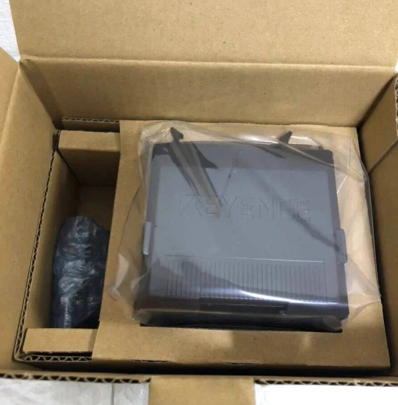 KEYENCE KV-5000 CPU MODULE NEW IN BOX