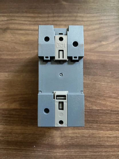 NEW Sealed Siemens 6ES7 231-5ND32-0XB0 Analog Input Module