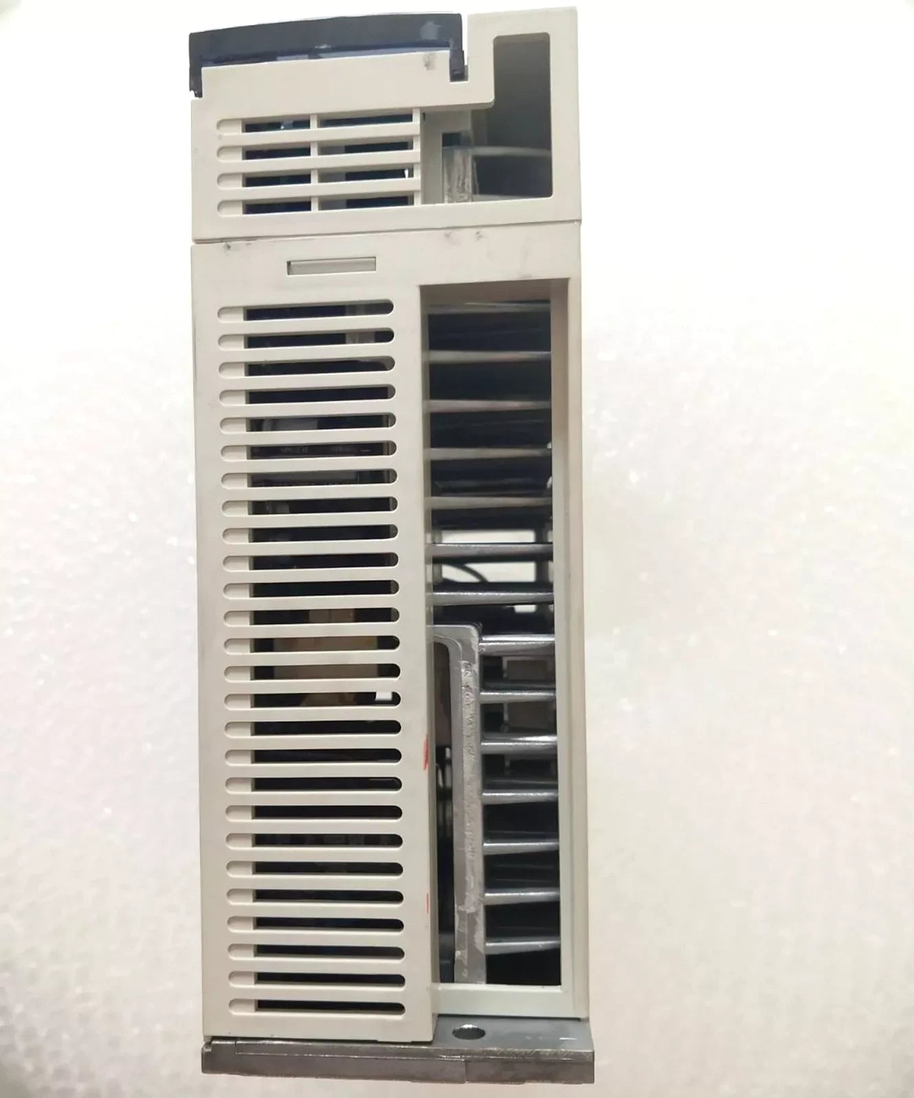 ONE NEW MR-J2S-70CP-S084 Mitsubishi Servo Drive