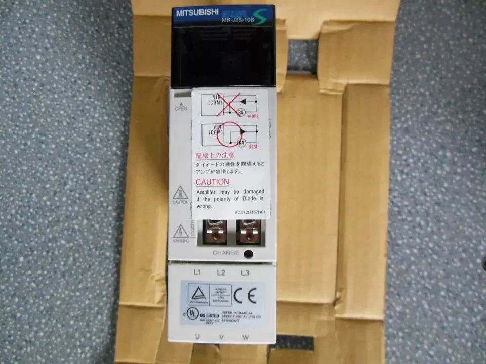 Mitsubishi MR-J2S-10B Servo Drive New In Box MRJ2S10B PLC