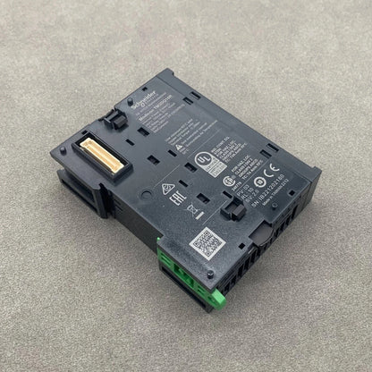 New In Box SCHNEIDER TM3DQ16R Output Module Free Shipping