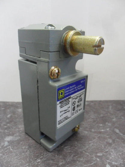 New Square D 9007 C54B2 Turret Head 9007C54B2 Limit Switch Series A NIB