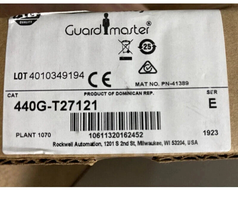 Brand New AB 440G-T27121 Guardmaster TLS-GD2 Safety Interlock Switch 440GT27121