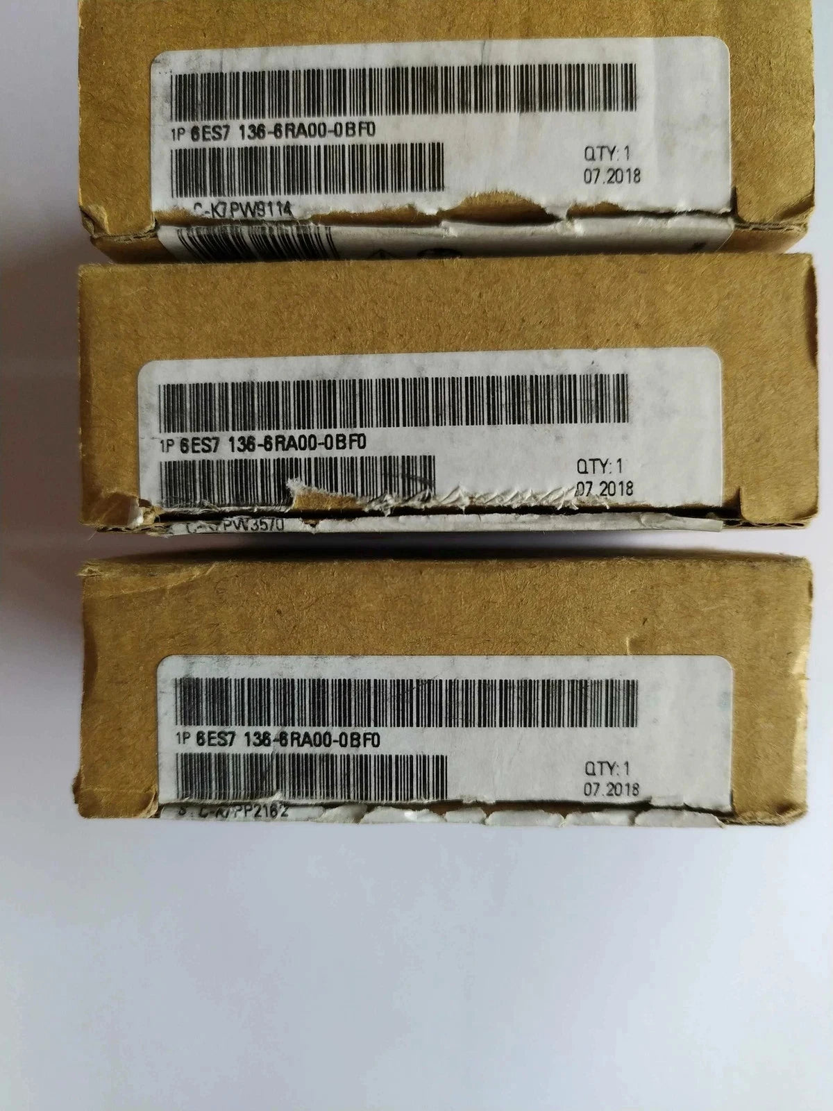 ONE New Siemens 6ES7136-6RA00-0BF0 6ES7 136-6RA00-0BF0