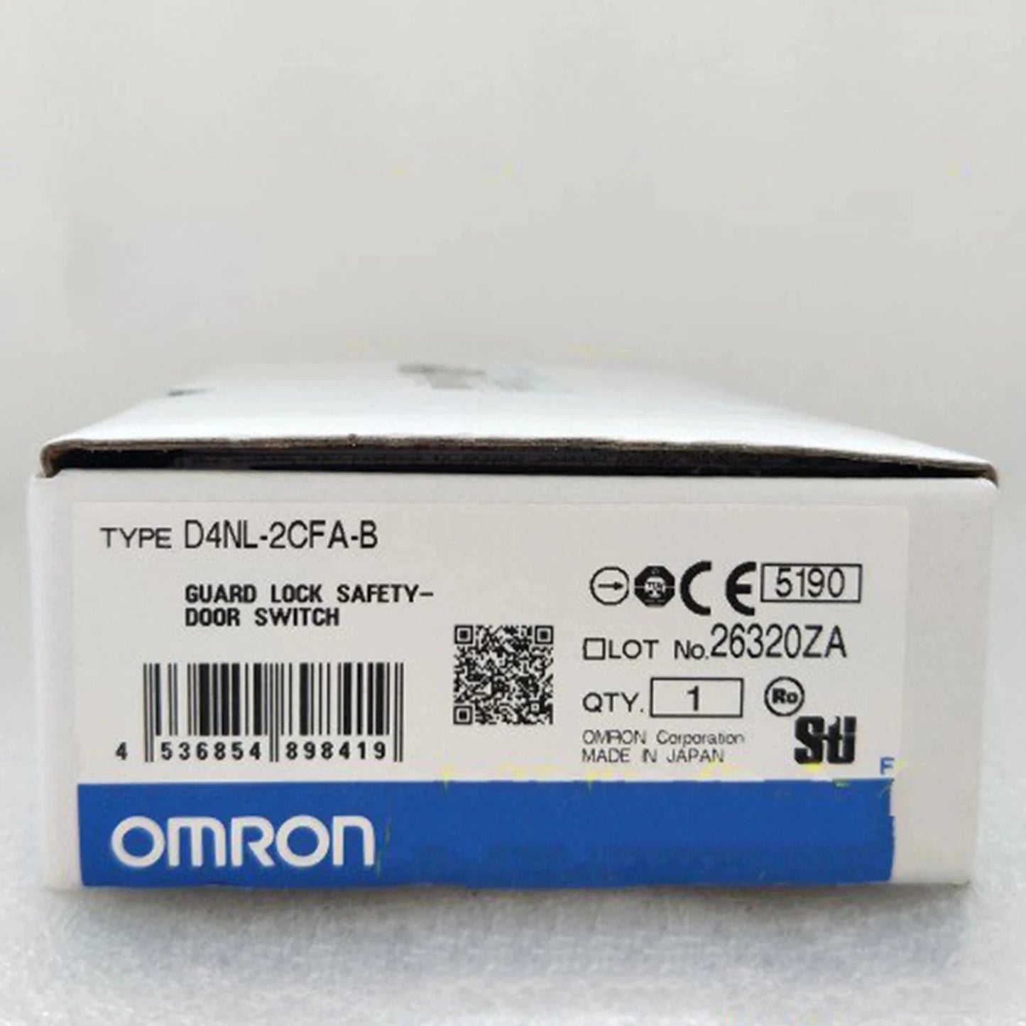 D4NL-2CFA-B D4NL2CFAB Safety Door Switch 1PC NEW OMRON fast Ship