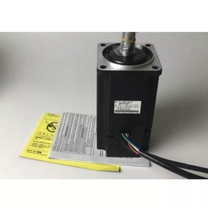 IN BOX Yaskawa SGM-08U2HA12 AC Servo Motor