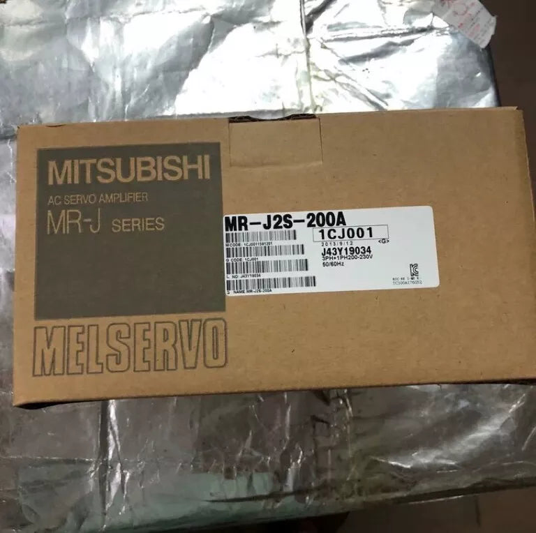 New Mitsubishi MR-J2S-200A Servo Drive MRJ2S200A In Box Expedited Ship 1PCS
